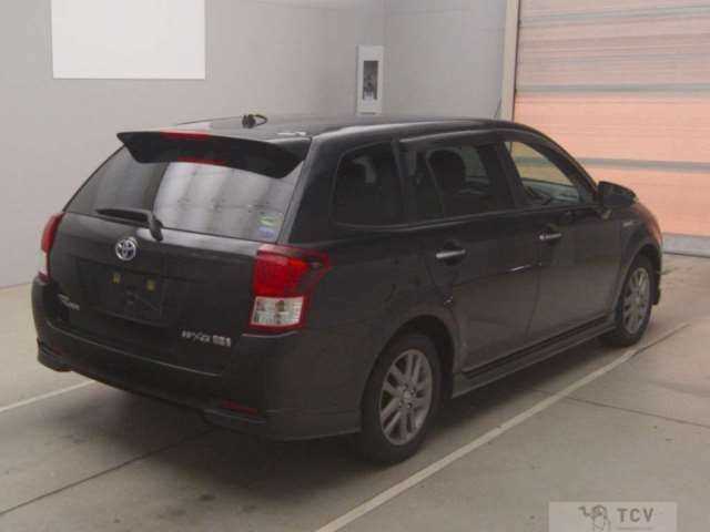 2013 Toyota Corolla Fielder