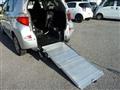 2013 Toyota Ractis