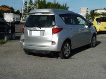 2013 Toyota Ractis