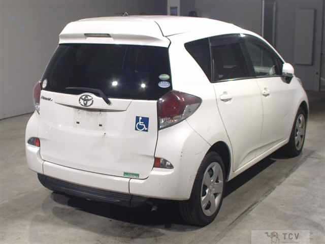 2014 Toyota Ractis