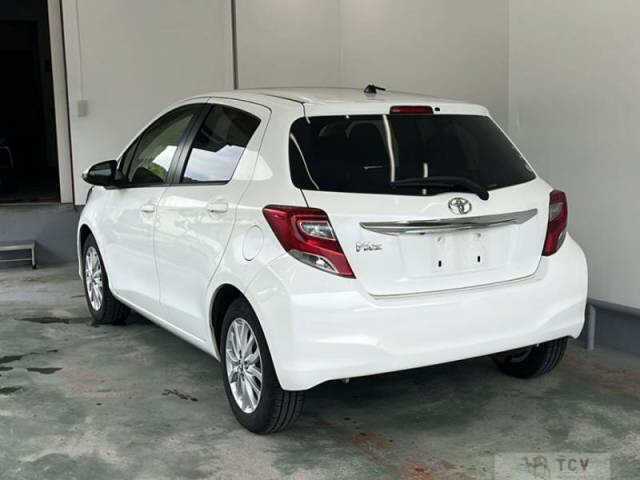 2016 Toyota Vitz