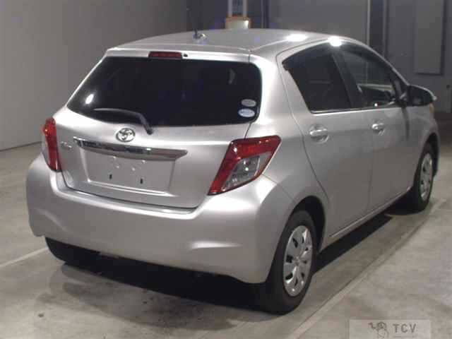2011 Toyota Vitz
