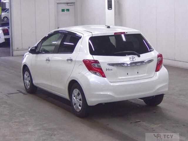 2017 Toyota Vitz