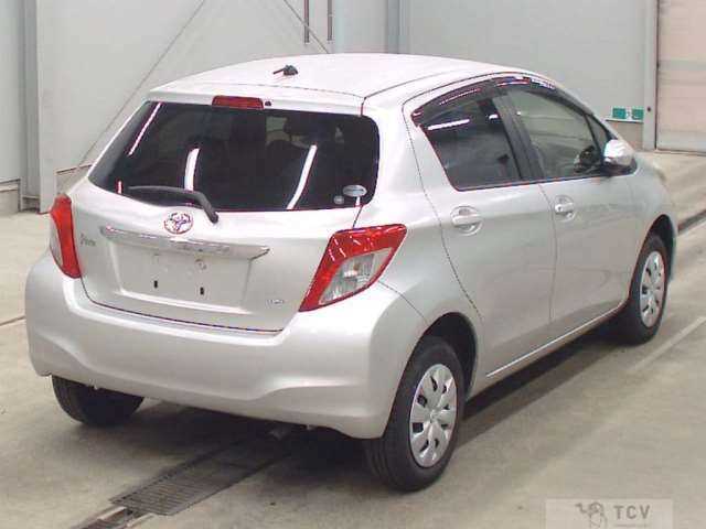 2013 Toyota Vitz