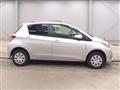 2013 Toyota Vitz