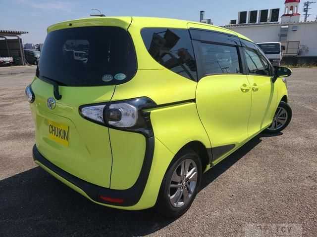 2017 Toyota Sienta