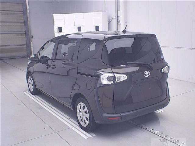 2015 Toyota Sienta