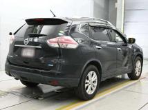 2015 Nissan X-Trail