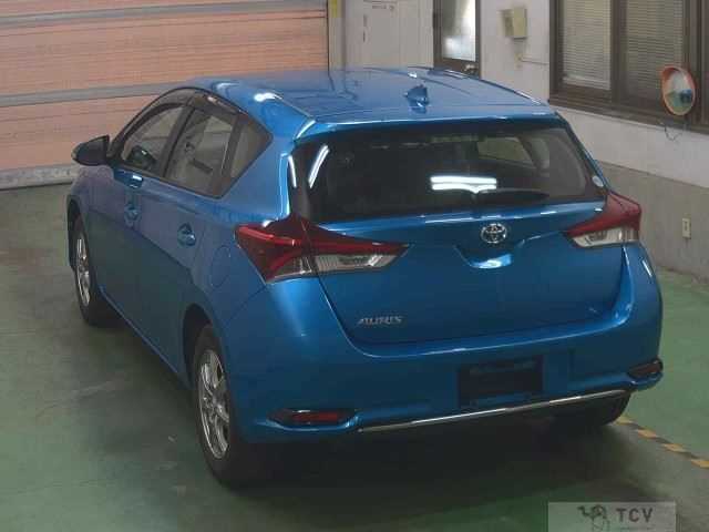 2016 Toyota Auris