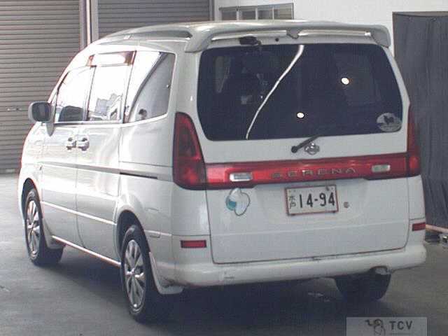 2001 Nissan Serena