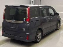 2017 Toyota Noah