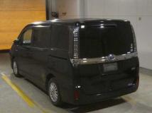 2015 Toyota Voxy