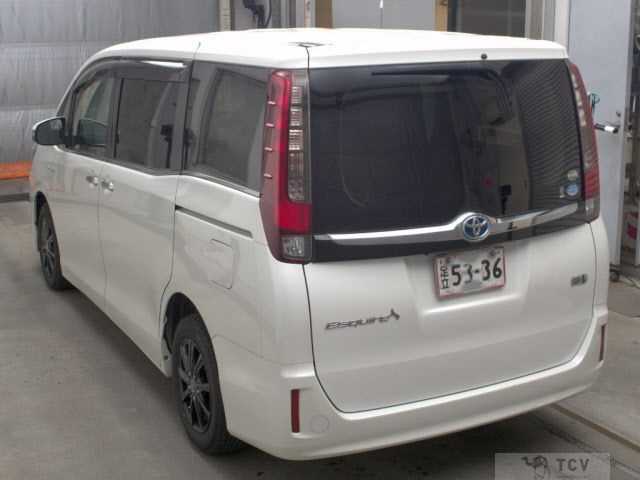 2015 Toyota Esquire