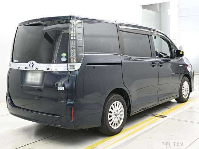 2014 Toyota Voxy