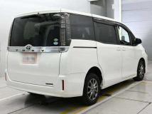 2014 Toyota Voxy