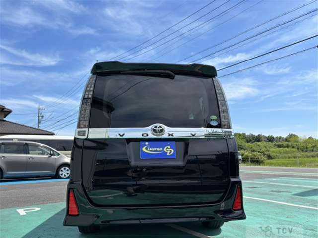 2014 Toyota Voxy