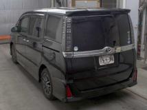 2016 Toyota Voxy