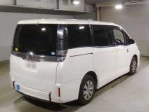 2018 Toyota Voxy