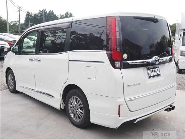 2015 Toyota Esquire