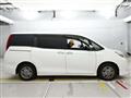 2016 Toyota Esquire