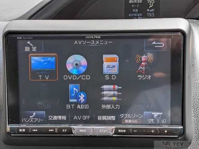 2015 Toyota Voxy