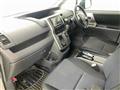 2007 Toyota Voxy