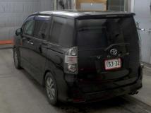 2009 Toyota Voxy
