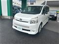 2008 Toyota Voxy