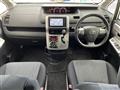 2011 Toyota Noah
