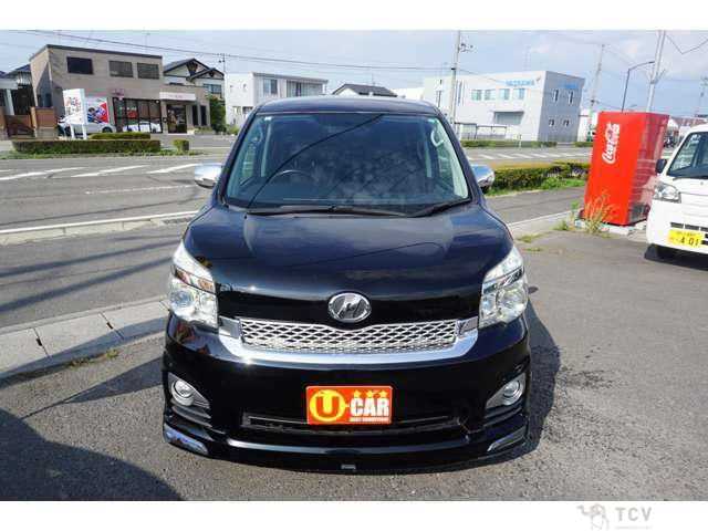 2013 Toyota Voxy