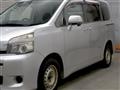 2013 Toyota Voxy