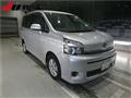 2013 Toyota Voxy