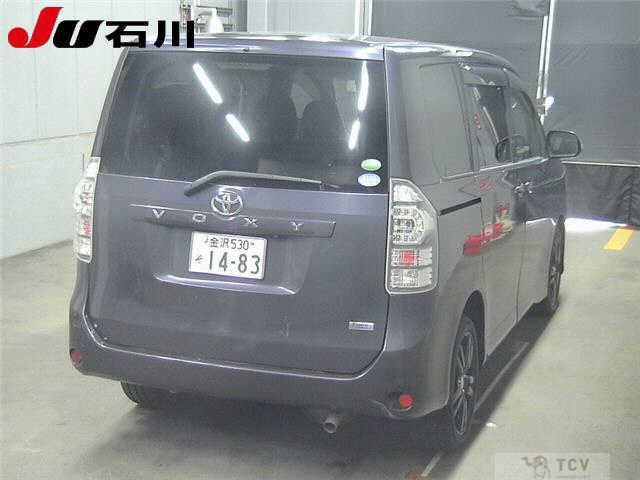 2012 Toyota Voxy