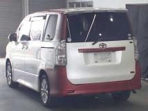 2009 Toyota Noah