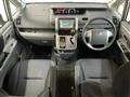 2007 Toyota Voxy