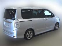2008 Toyota Noah