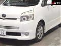 2009 Toyota Voxy