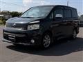 2010 Toyota Voxy