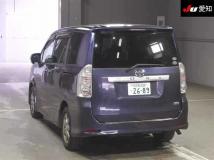 2009 Toyota Voxy