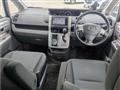 2009 Toyota Noah