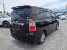 2009 Toyota Noah