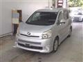 2008 Toyota Voxy