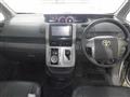 2008 Toyota Voxy