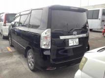 2009 Toyota Voxy