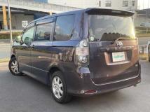 2009 Toyota Voxy