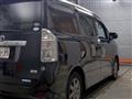 2010 Toyota Voxy