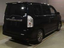 2012 Toyota Voxy