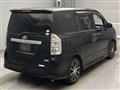 2010 Toyota Voxy