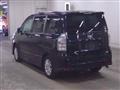 2010 Toyota Voxy