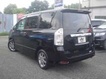 2009 Toyota Voxy
